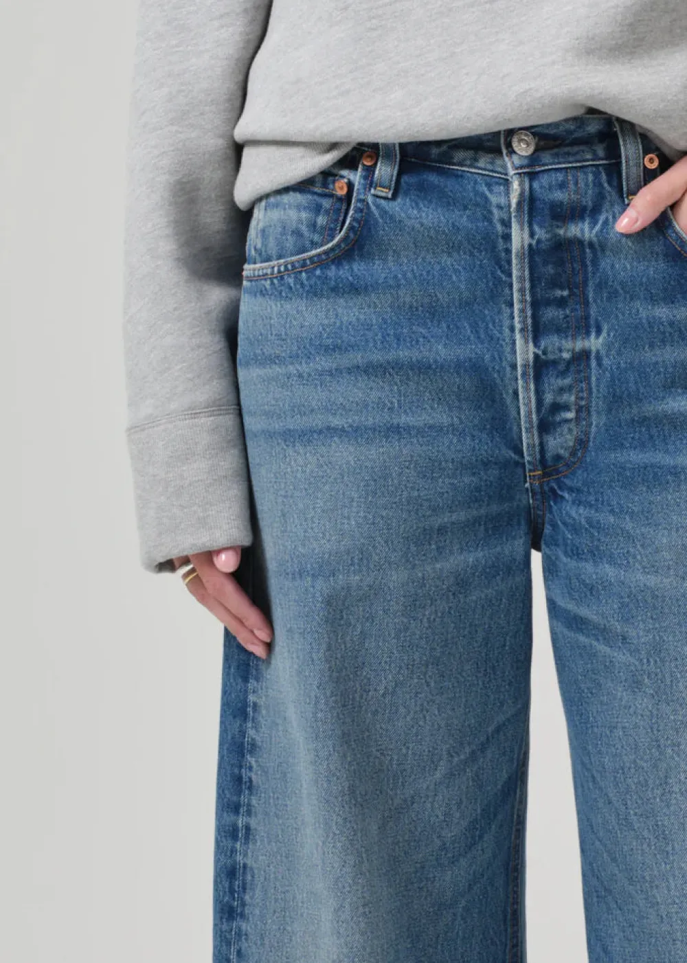 Large*Citizens of Humanity - Ayla Raw Hem Crop DOHEN