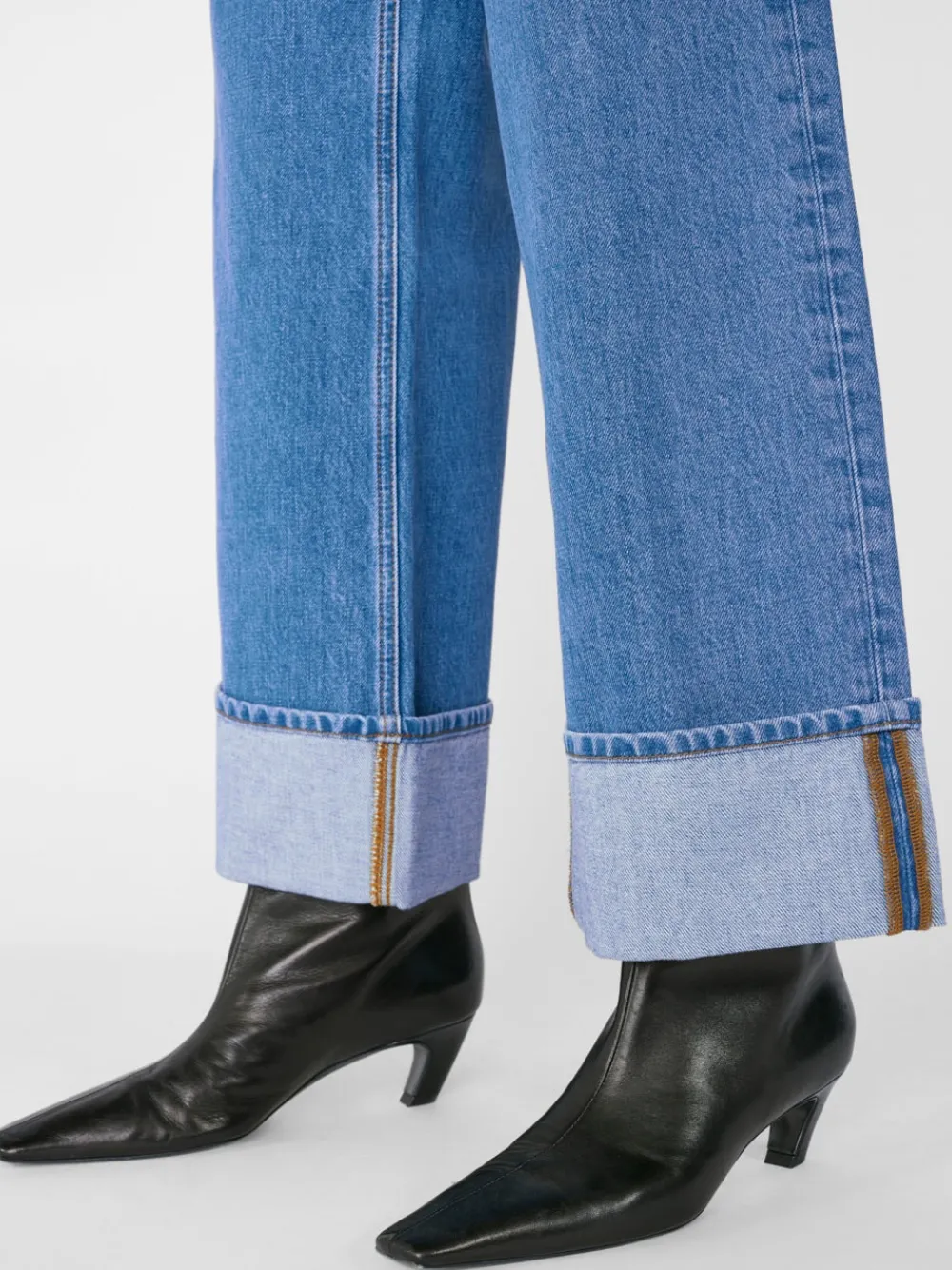 Large*Frame - High Rise Wide Leg Jeans With Hem MEADOW