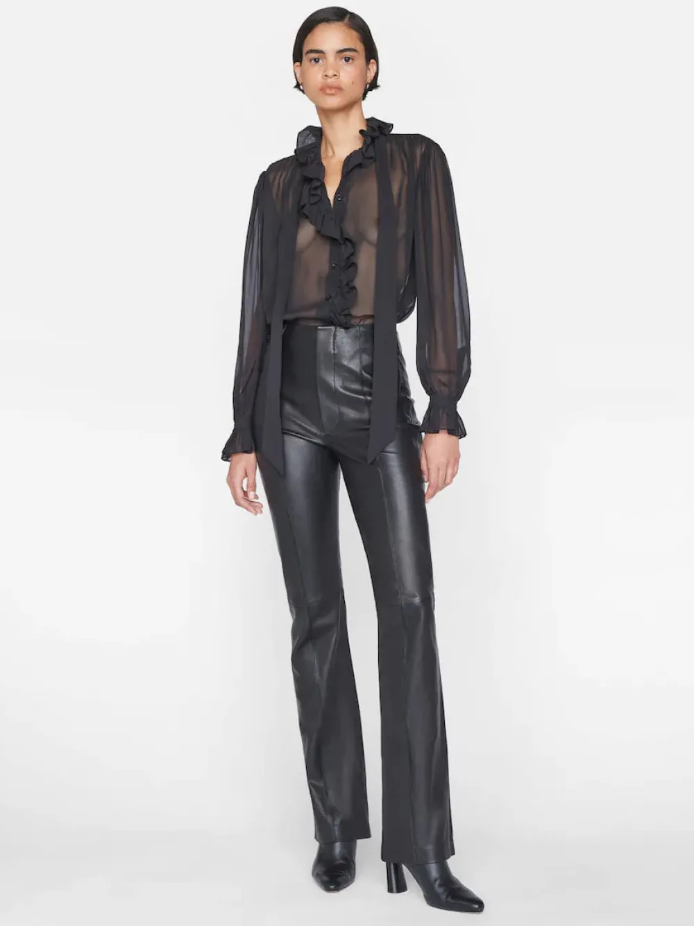 Blouses & Shirts*Frame - Ruffle front button up shirt NOIR