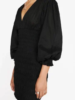 Occasions|Short*Frame - V Neck Smocked Dress BLACK