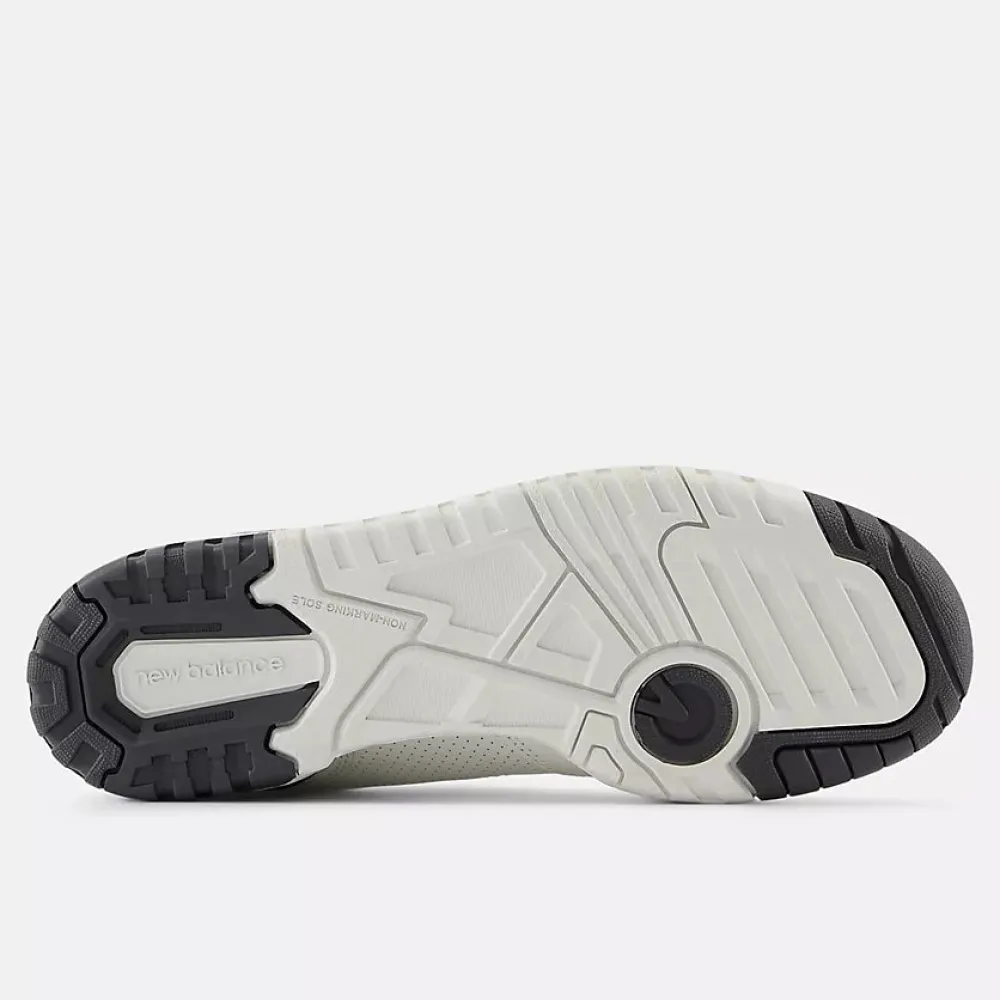 Baskets*New Balance - Sneakers 550 SEA SALT WITH MAGNET