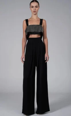 Without Sleeves*Nonchalant - Capri Crop BLACK