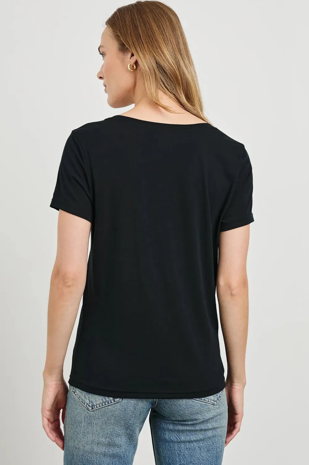 Short Sleeves*Rails - Classic V-Neck BLACK