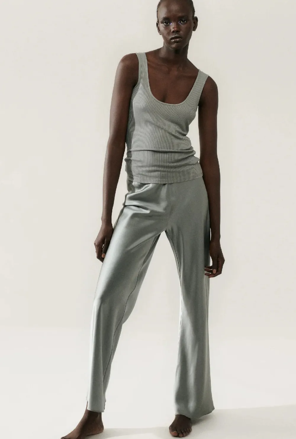 Without Sleeves*silk laundry - Ribbed Tank MOON