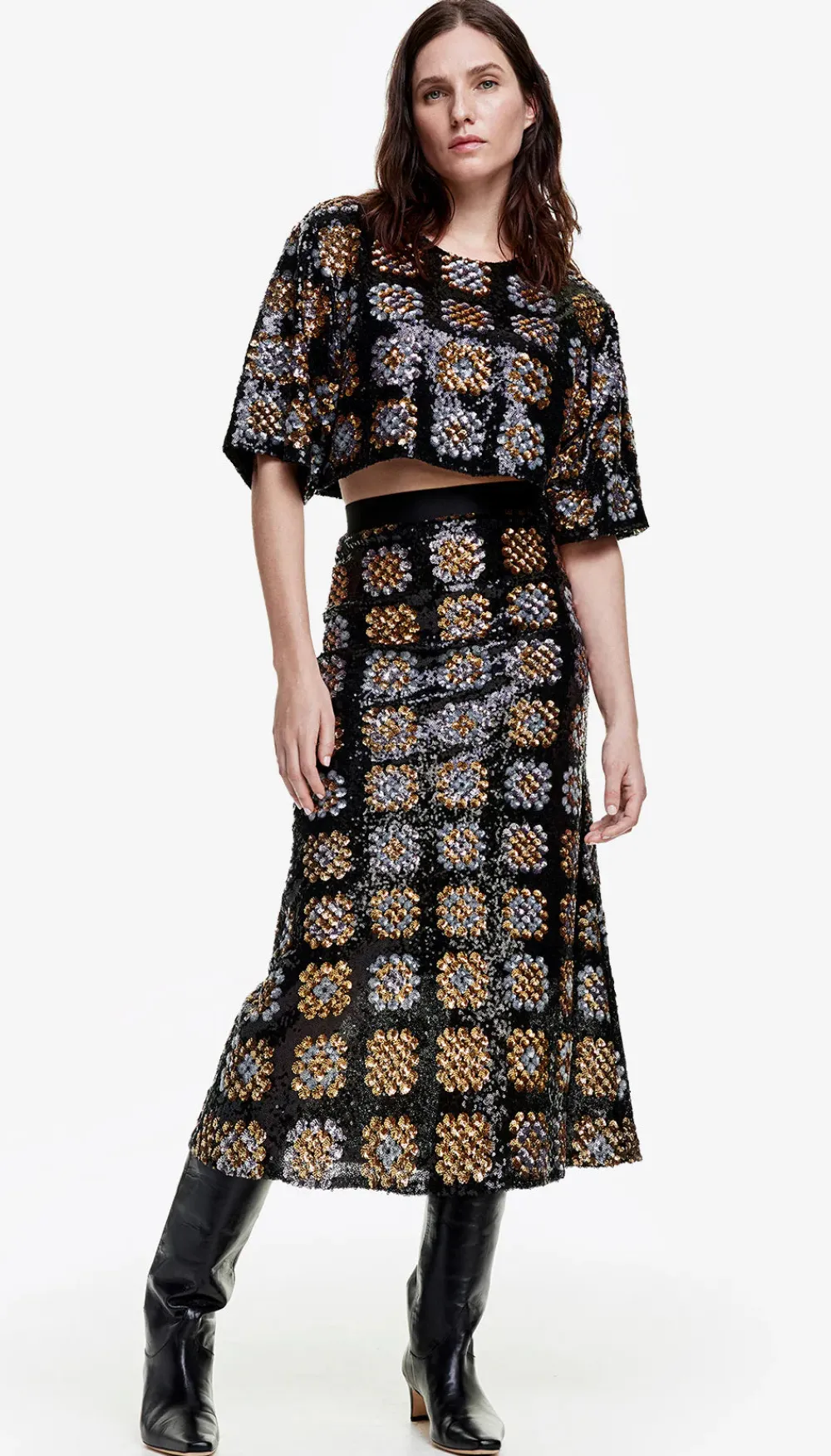 Short Sleeves*Boutique Billie Smythe - Sequin Tee BLACK GOLD