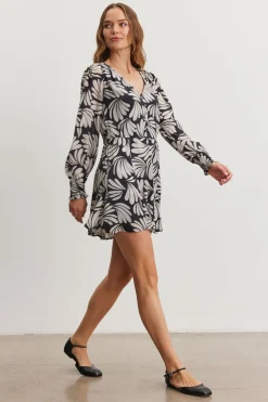 Short*Velvet - Tatti DS Tunisia Printed Viscose Dress BLACK/CREAM
