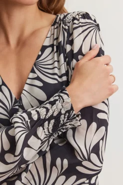 Short*Velvet - Tatti DS Tunisia Printed Viscose Dress BLACK/CREAM